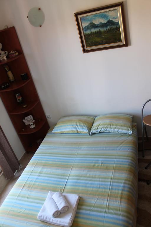 Apartments Djedovic Petrovac Εξωτερικό φωτογραφία